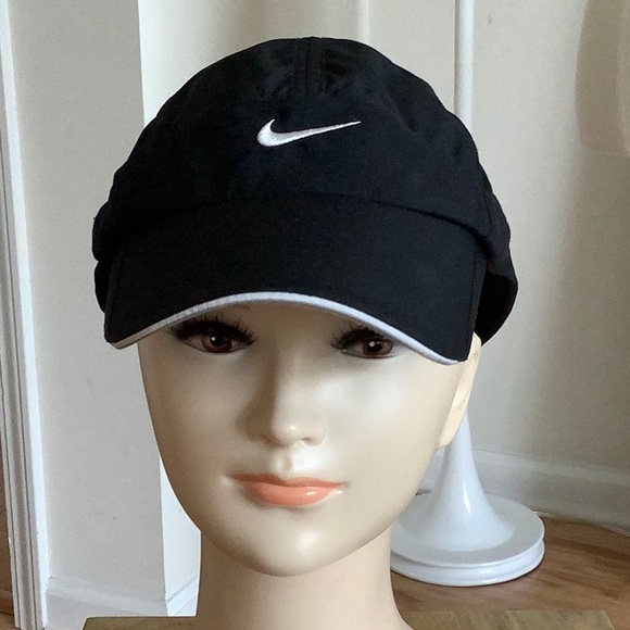 Ladies Niki dry fit baseball hat